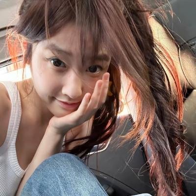 卡美拉对深海怪兽吉古拉海报