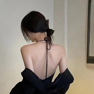骨妹粤语海报