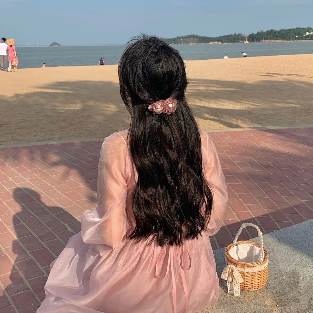 吉普赛人与处女海报